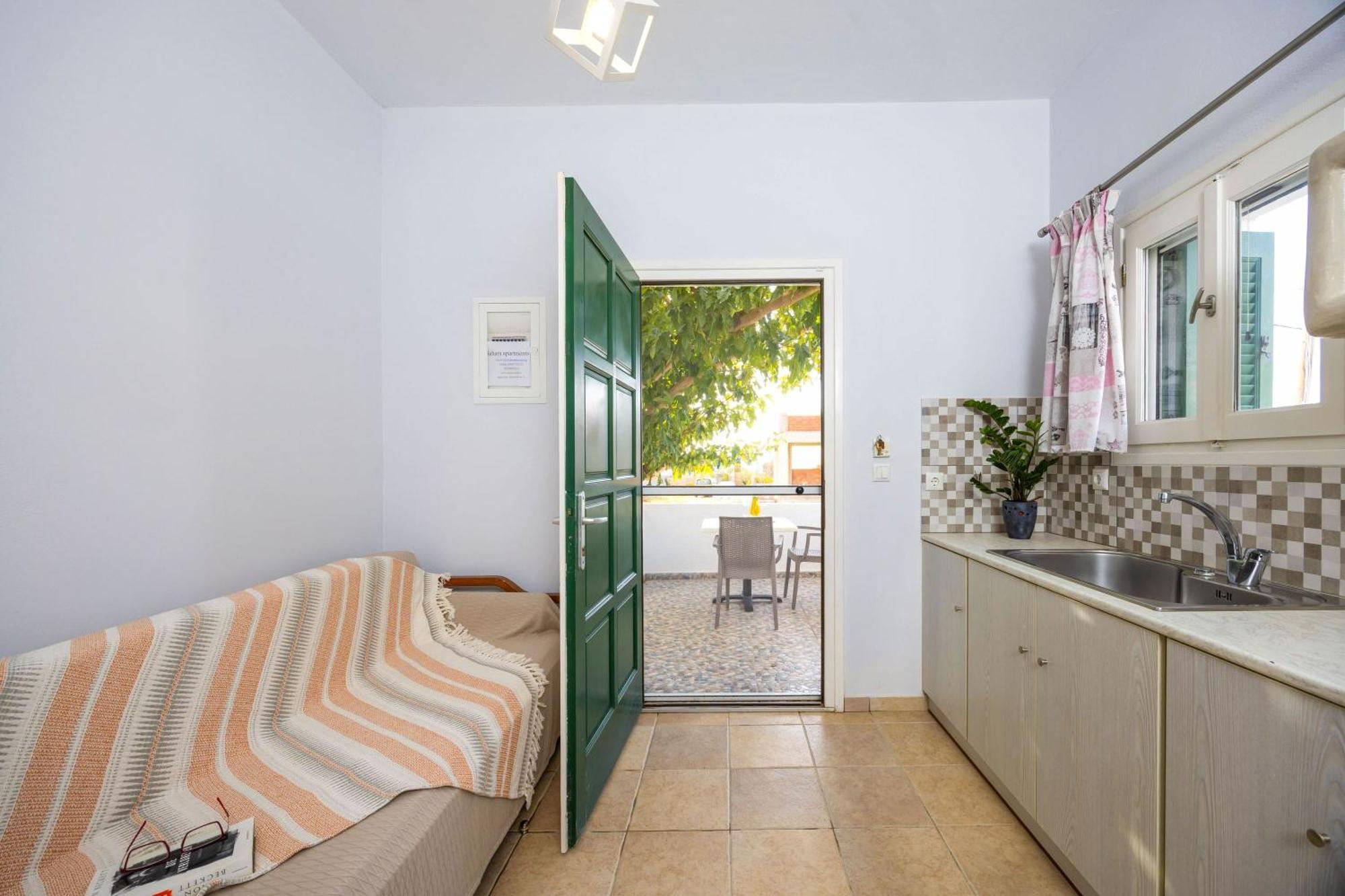 Sahara Beach Apartments - Kastraki Kastrákion المظهر الخارجي الصورة