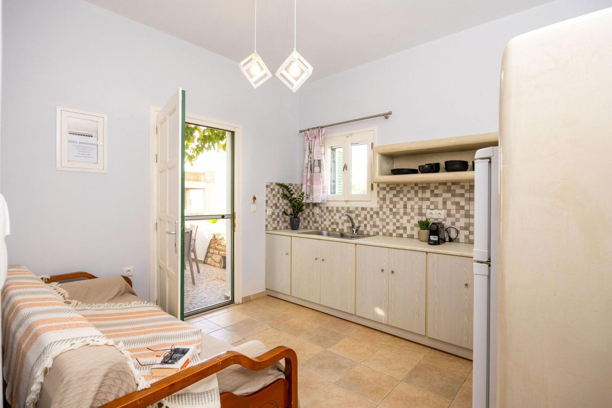 Sahara Beach Apartments - Kastraki Kastrákion المظهر الخارجي الصورة